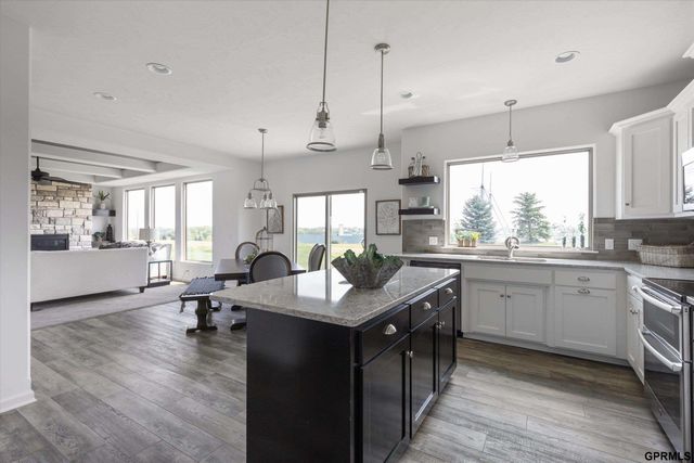 12517 Quail Drive, Bellevue, NE 68123