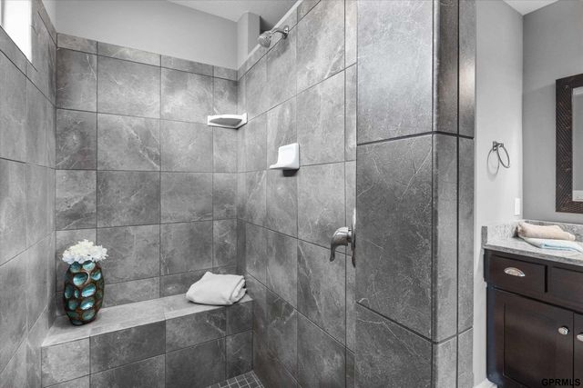 12517 Quail Drive, Bellevue, NE 68123