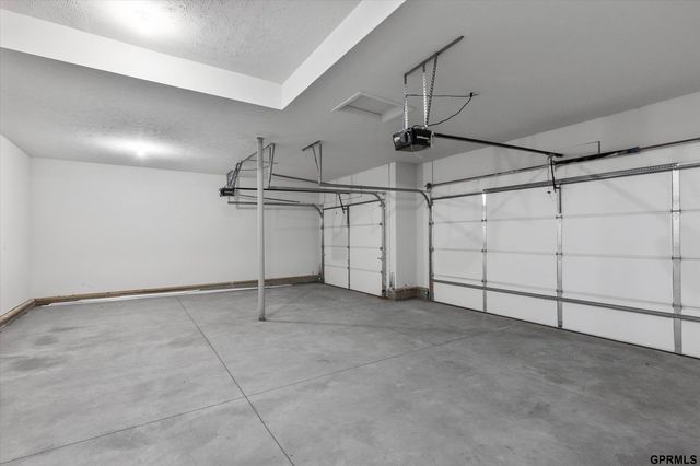 12517 Quail Drive, Bellevue, NE 68123