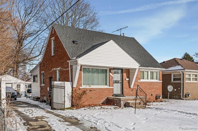 21720 Pembroke Avenue, Detroit, MI 48219