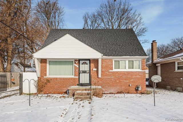 21720 Pembroke Avenue, Detroit, MI 48219