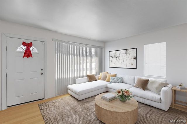 21720 Pembroke Avenue, Detroit, MI 48219