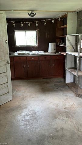 1308 Carolina Avenue, Eden, NC 27288