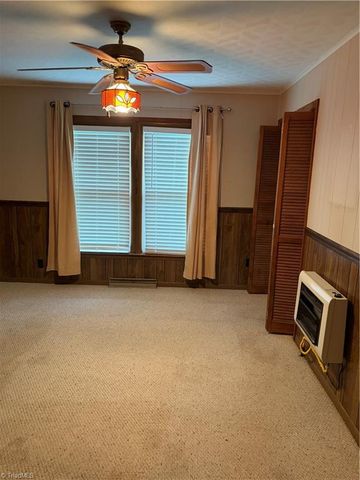 1308 Carolina Avenue, Eden, NC 27288