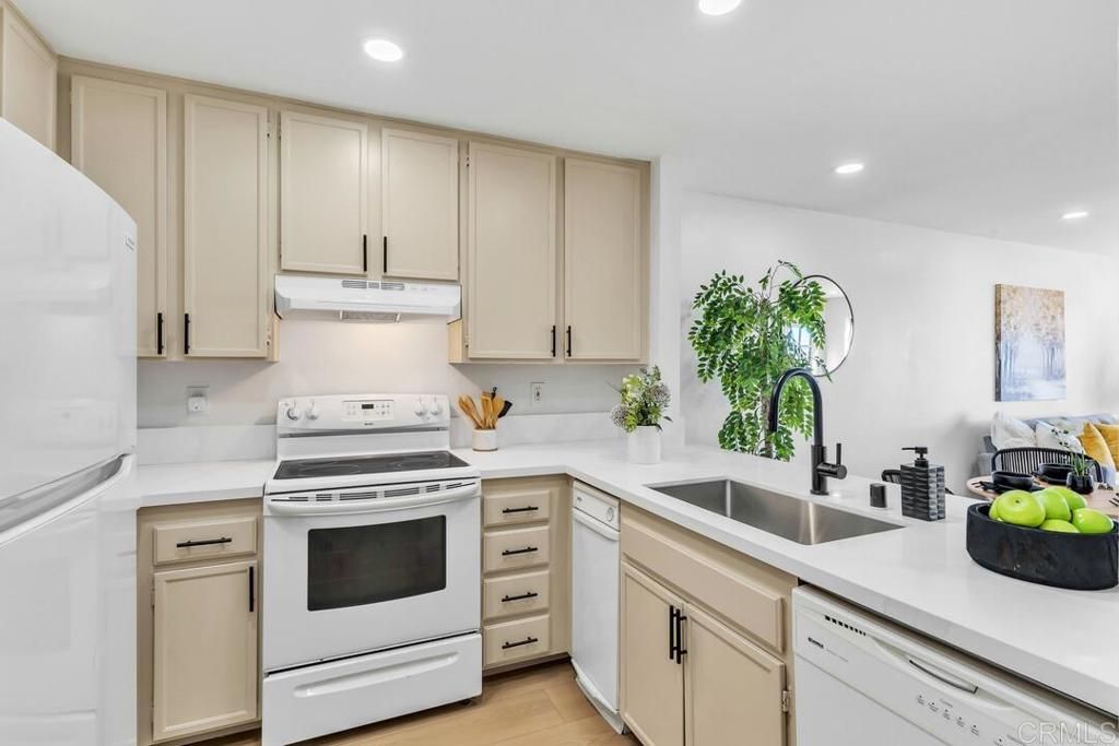 5980 Dandridge Lane 225, San Diego, CA 92115 — photo 4