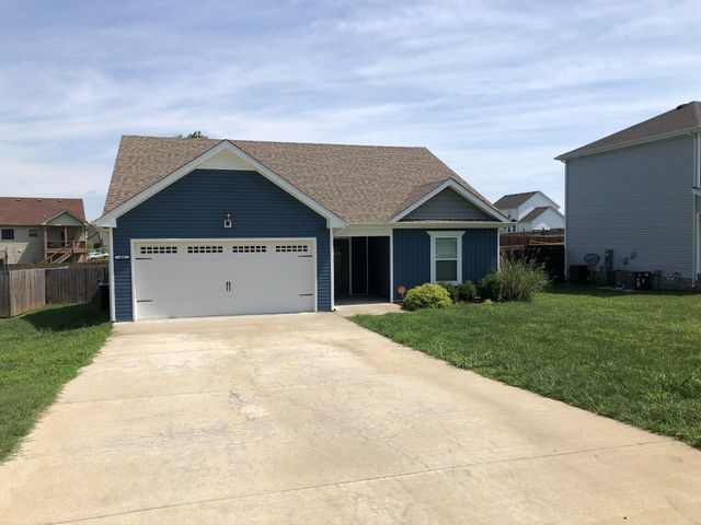 509 Tracy Ln, Clarksville, TN 37040
