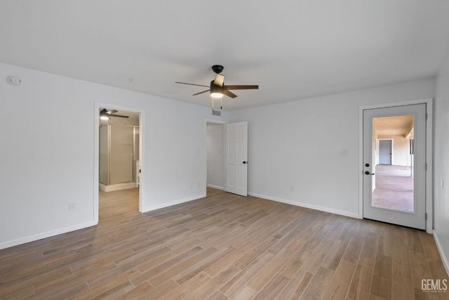 421 Montalvo Drive, Bakersfield, CA 93309