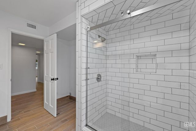 421 Montalvo Drive, Bakersfield, CA 93309