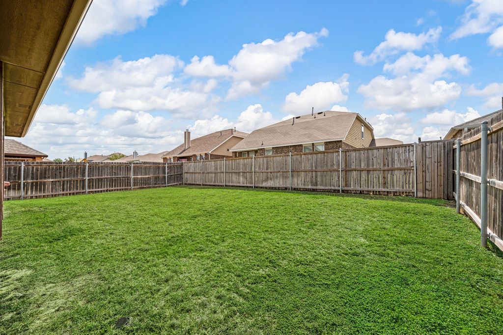 529 Branding Iron Trail, Fort Worth, TX 76131 — photo 5