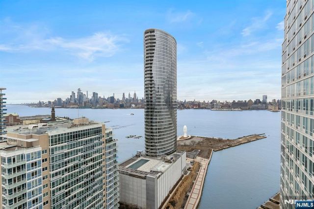 1 Shore Lane 2707, Jersey City, NJ 07310