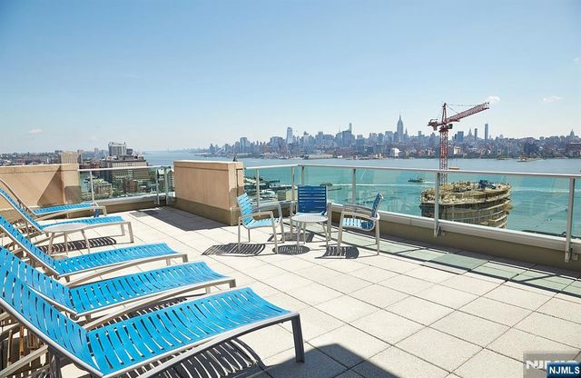 1 Shore Lane 2707, Jersey City, NJ 07310