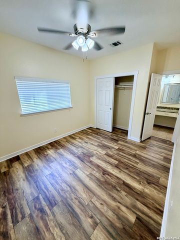 6306 Stable Farm, San Antonio, TX 78249