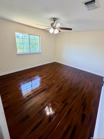 6306 Stable Farm, San Antonio, TX 78249