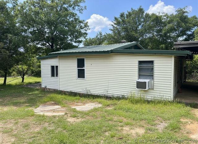 581 Dozer Bend, Eufaula, OK 74432