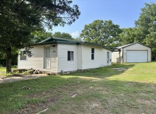 581 Dozer Bend, Eufaula, OK 74432