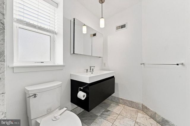 1532 E BERKS ST, Philadelphia, PA 19125