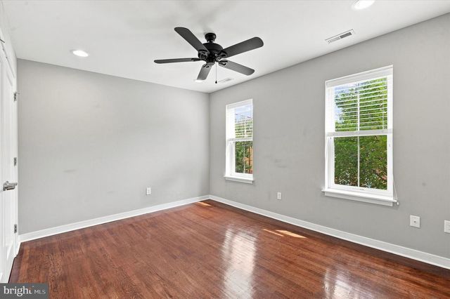 1532 E BERKS ST, Philadelphia, PA 19125