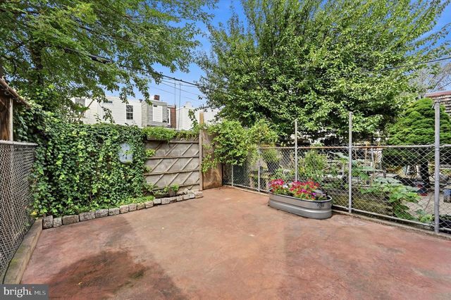 1532 E BERKS ST, Philadelphia, PA 19125