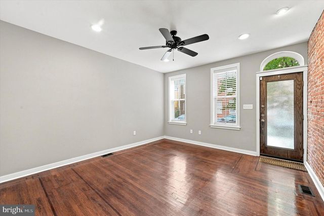 1532 E BERKS ST, Philadelphia, PA 19125