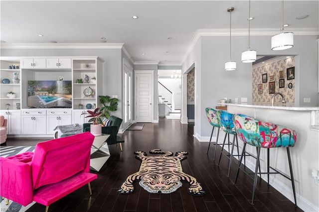 211 69th ST, Virginia Beach, VA 23451