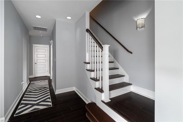 211 69th ST, Virginia Beach, VA 23451