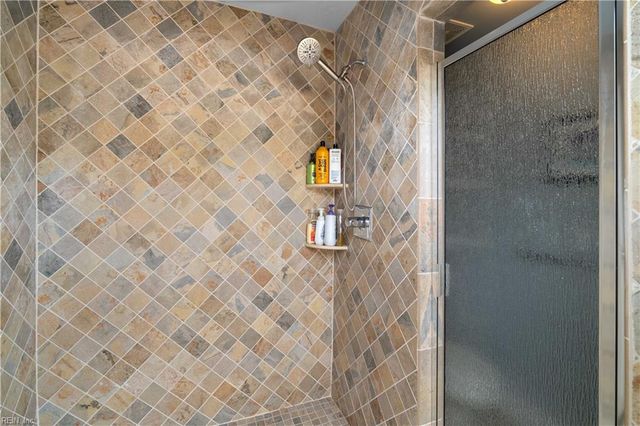 211 69th ST, Virginia Beach, VA 23451