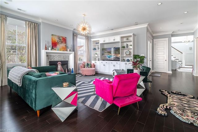 211 69th ST, Virginia Beach, VA 23451