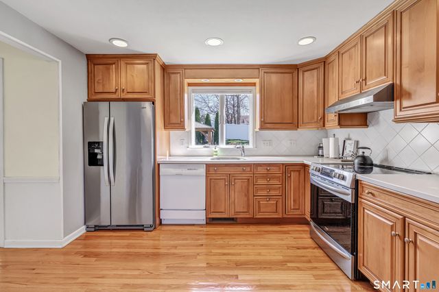 155 Blueberry Lane, Stratford, CT 06614