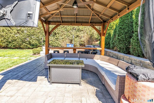 155 Blueberry Lane, Stratford, CT 06614