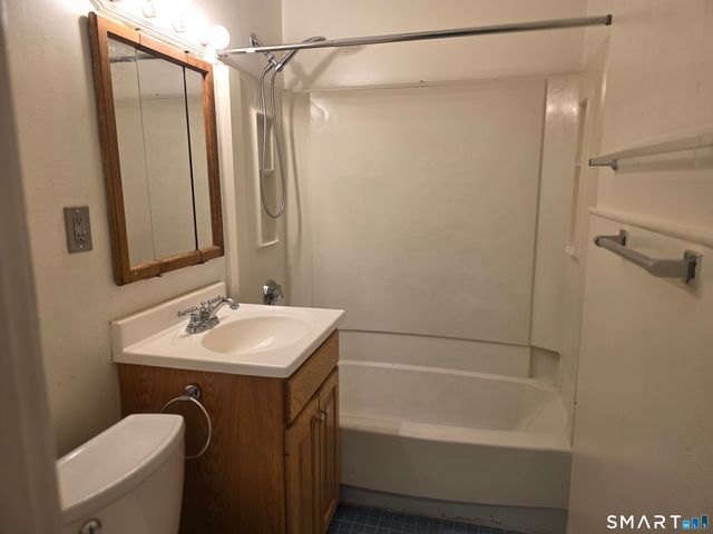 156 Fairfield Avenue, Hartford, CT 06114