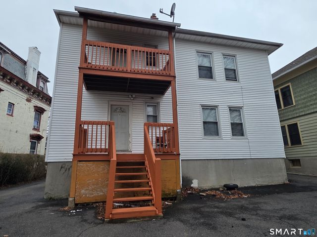 156 Fairfield Avenue, Hartford, CT 06114