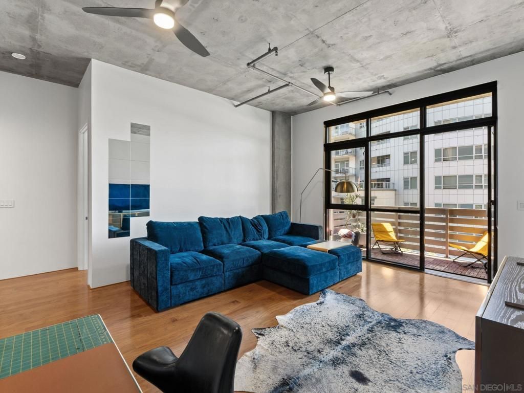 527 10th Ave. 402, San Diego, CA 92101 — exterior