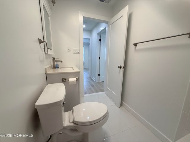 15 Lindsey Circle 15, Old Bridge, NJ 08857