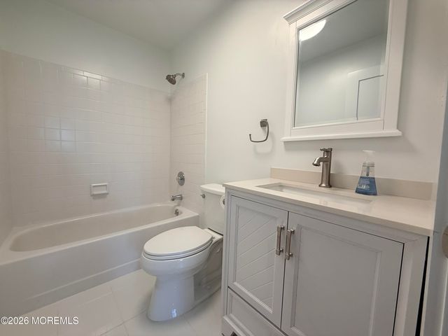 15 Lindsey Circle 15, Old Bridge, NJ 08857