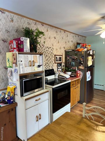 2681 Flint River Road, Lapeer, MI 48446