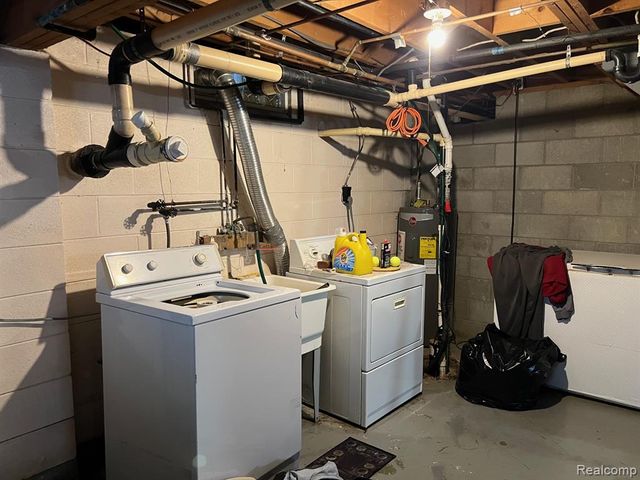 2681 Flint River Road, Lapeer, MI 48446