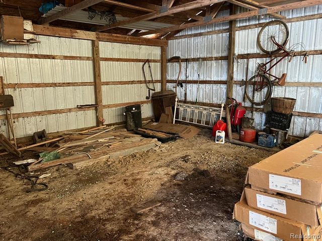 2681 Flint River Road, Lapeer, MI 48446