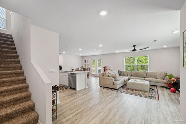 6064 Unbridled Loop, Pensacola, FL 32526