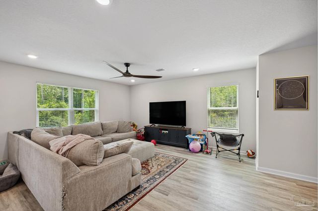 6064 Unbridled Loop, Pensacola, FL 32526
