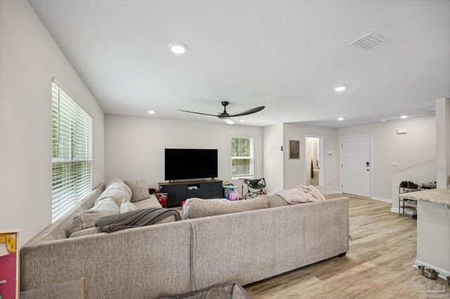 6064 Unbridled Loop, Pensacola, FL 32526