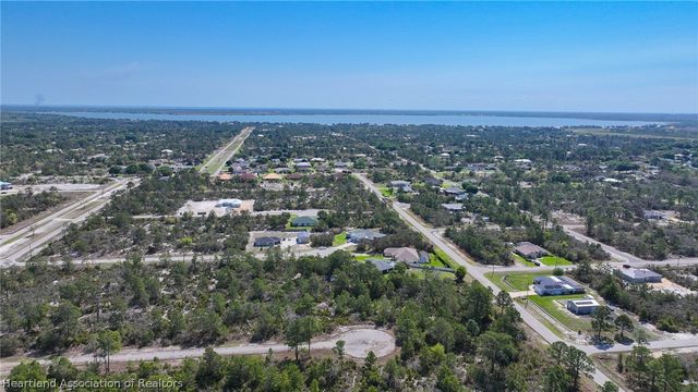 224 Debonair Way NW, Lake Placid, FL 33852