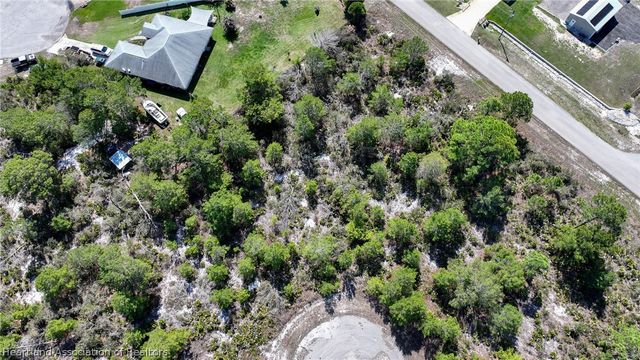 224 Debonair Way NW, Lake Placid, FL 33852