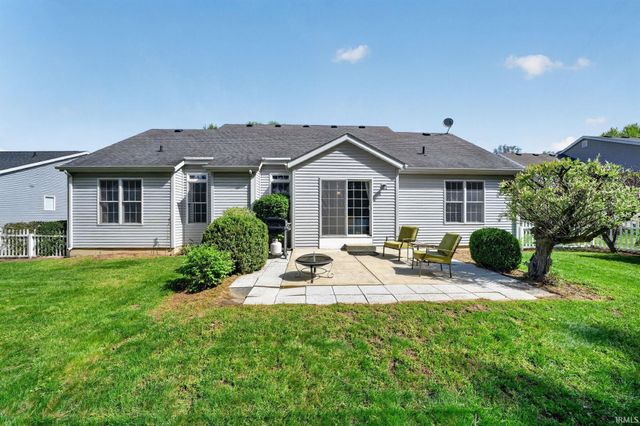 18316 Munich Ponds Drive, South Bend, IN 46637