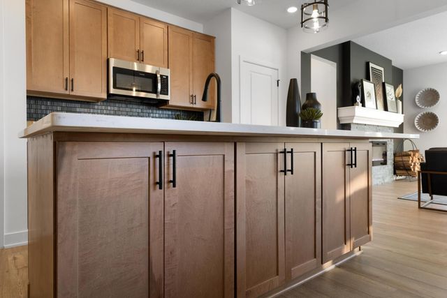 13793 Hollybrook Circle, Apple Valley, MN 55124