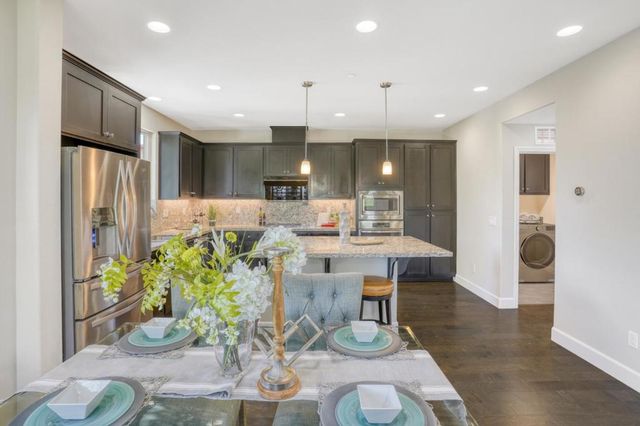 391 Santa Diana Terrace, Sunnyvale, CA 94085
