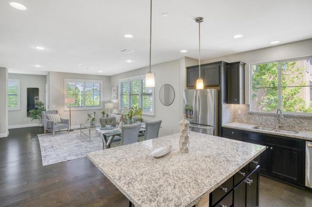 391 Santa Diana Terrace, Sunnyvale, CA 94085