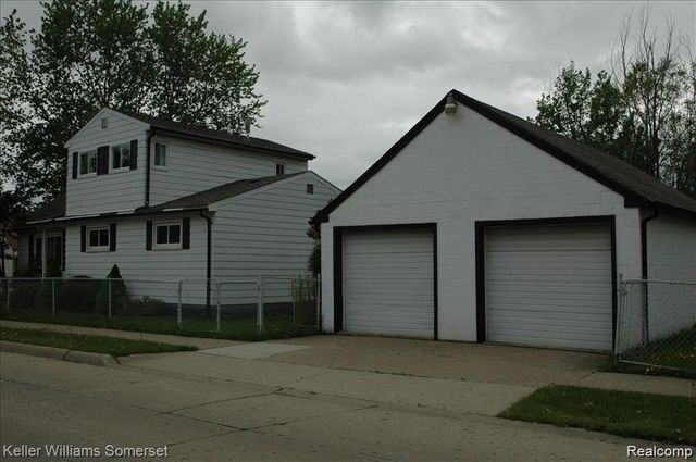 8145 Lozier Avenue, Warren, MI 48089