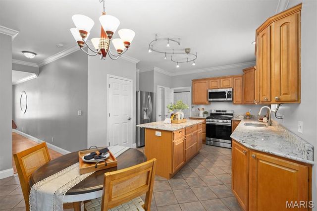 1171 Red Hawk Ridge Lane, O'fallon, IL 62269