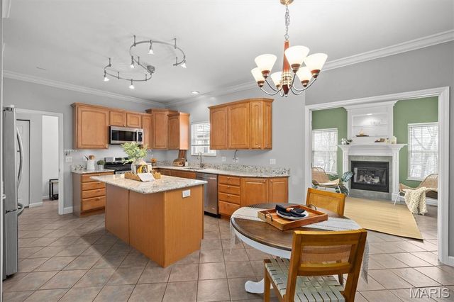 1171 Red Hawk Ridge Lane, O'fallon, IL 62269