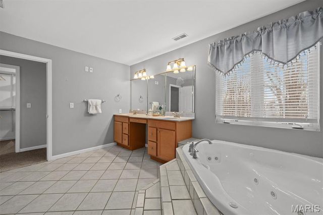 1171 Red Hawk Ridge Lane, O'fallon, IL 62269